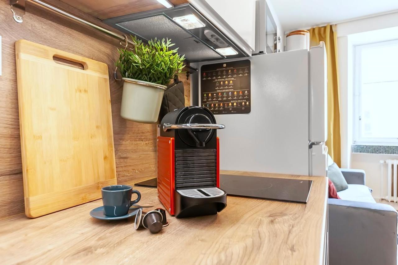 Popular Location / Street View / 4 Ppl / Netflix Apartment Prague Exterior photo